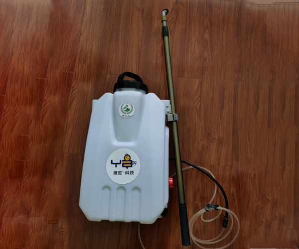 伸缩杆滞留喷洒喷雾器